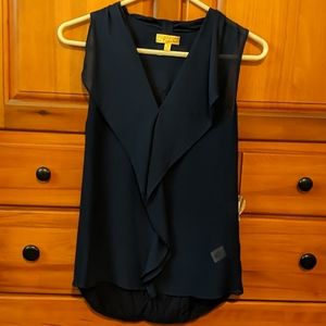 Princess Vera Wang ruffle tank